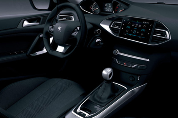 PEUGEOT’ i-Cockpit