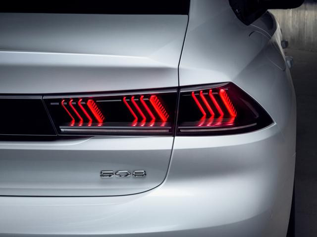 LED
