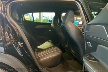 Peugeot 408 GT Hybrid 136 e-DCS6