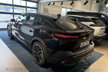 Peugeot 408 GT Hybrid 136 e-DCS6