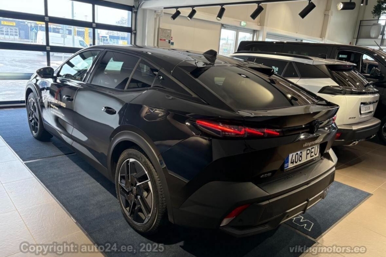 Peugeot 408 GT Hybrid 136 e-DCS6