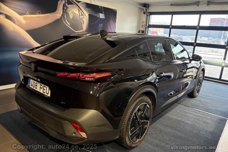 Peugeot 408 GT Hybrid 136 e-DCS6