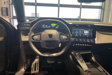 Peugeot 408 GT Hybrid 136 e-DCS6