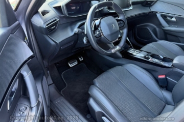 Peugeot 2008 GT PureTech 130 AT8