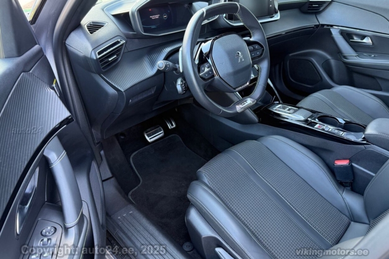 Peugeot 2008 GT PureTech 130 AT8