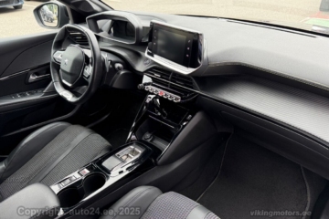 Peugeot 208 GT PureTech 100 AT8