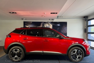 Peugeot 2008 Allure Hybrid 145 e-DCS6