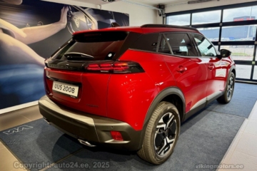 Peugeot 2008 Allure Hybrid 145 e-DCS6