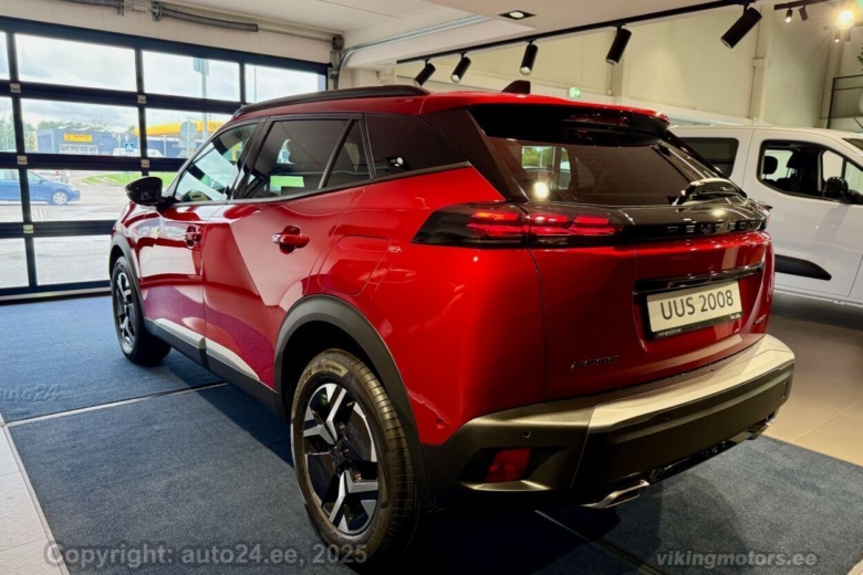 Peugeot 2008 Allure Hybrid 145 e-DCS6