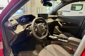 Peugeot 2008 Allure Hybrid 145 e-DCS6