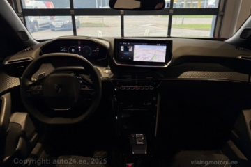 Peugeot 2008 Allure Hybrid 145 e-DCS6