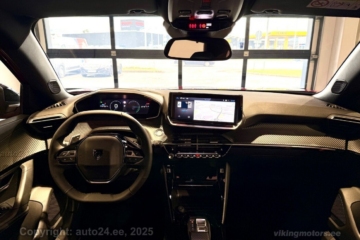 Peugeot 2008 Allure Hybrid 145 e-DCS6