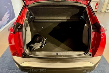 Peugeot 2008 Allure Hybrid 145 e-DCS6