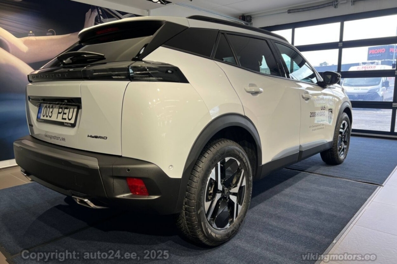 Peugeot 2008 Allure Hybrid 145 e-DCS6