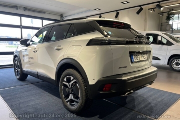 Peugeot 2008 Allure Hybrid 145 e-DCS6