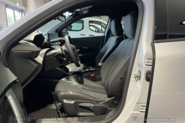 Peugeot 2008 Allure Hybrid 145 e-DCS6