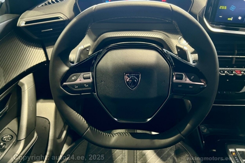 Peugeot 2008 Allure Hybrid 145 e-DCS6