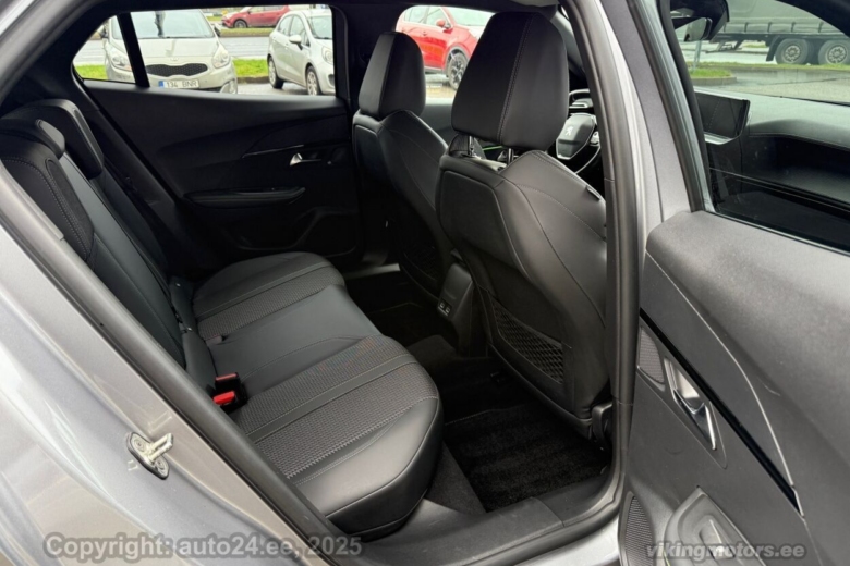 Peugeot 2008 GT Pack BlueHDi 130 AT8