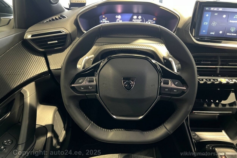 Peugeot 2008 Allure PureTech 130 AT8