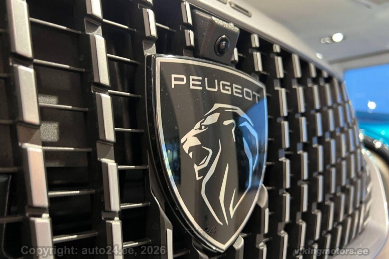 Peugeot 2008 Allure Hybrid 145 e-DCS6