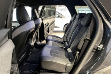 Peugeot 5008 GT Hybrid 145 e-DCS6