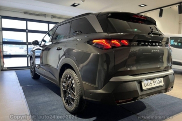 Peugeot 5008 GT Hybrid 145 e-DCS6