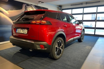 Peugeot 2008 Allure Hybrid 145 e-DCS6