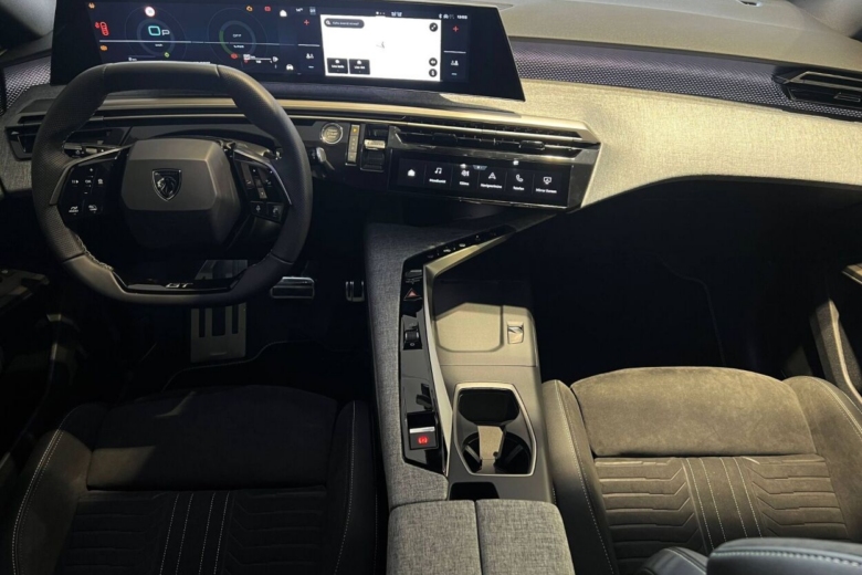 Peugeot 3008 GT Hybrid 145 e-DCS6