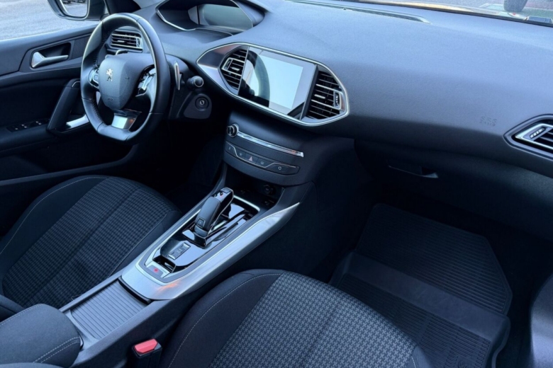 Peugeot 308 Active Pack BlueHDi 130 AT8