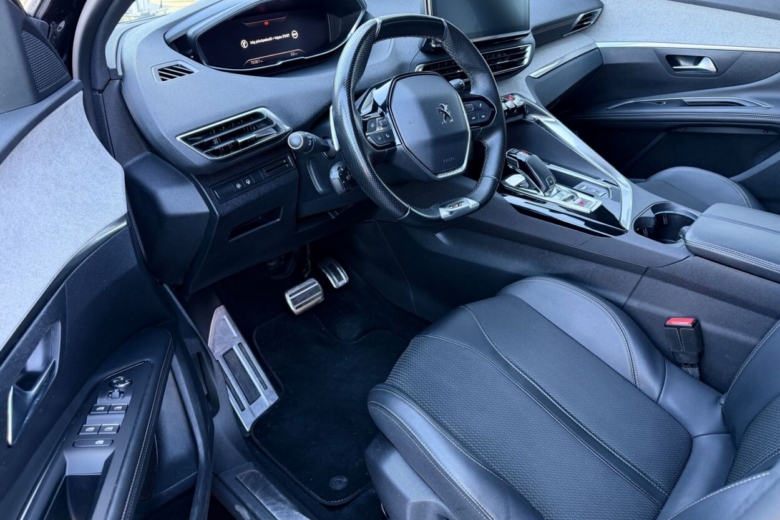 Peugeot 3008 GT PureTech 130 AT8