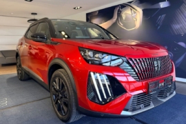 Peugeot 2008 GT Exclusive Hybrid 145 e-DCS6